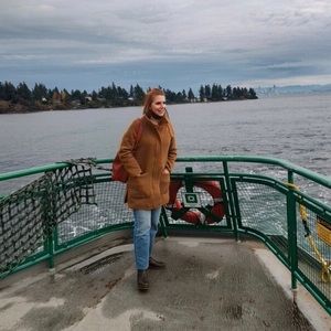 Meet your Posher, Jonquil